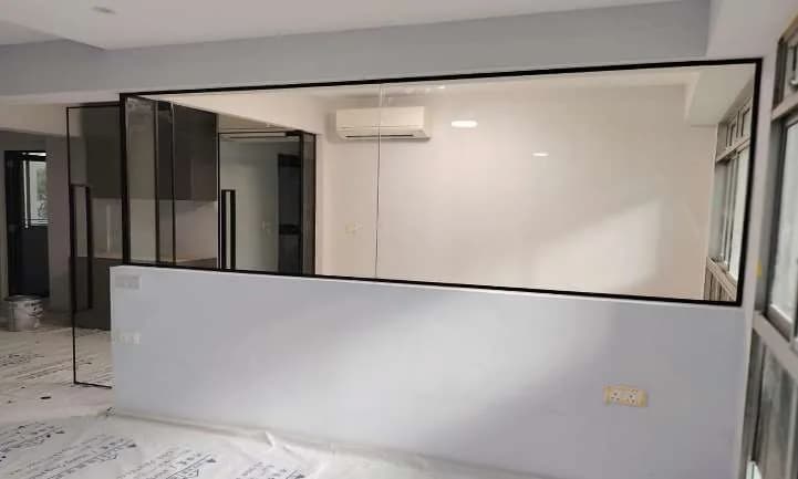 Fixed Glass Panel - 8mm Clear Tempered (Black|White U-Channel)