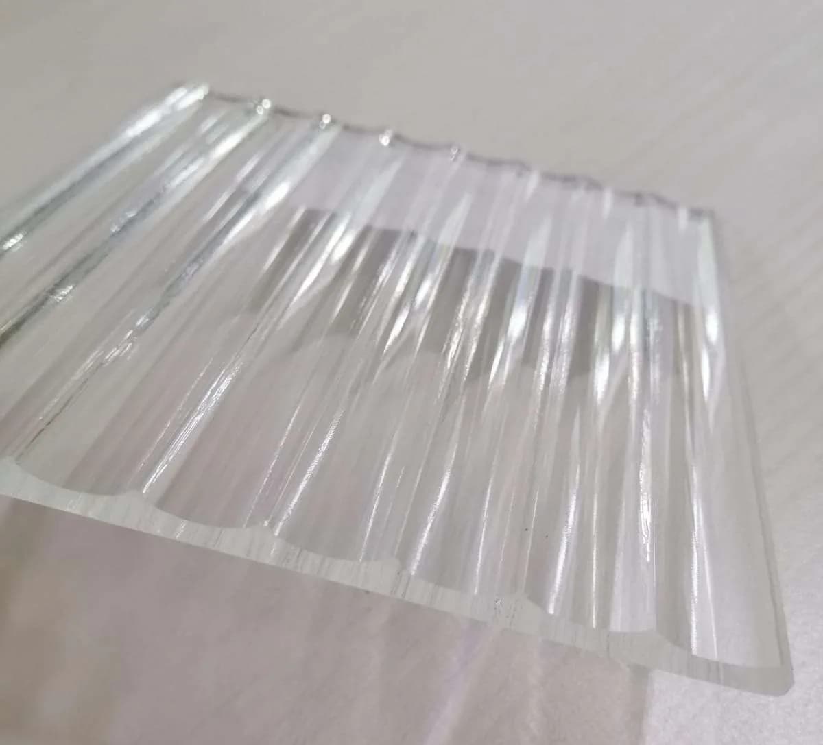 Fixed Glass Panel - 8mm Fluted Ultra Clear Tempered (Black|White U-Channel)